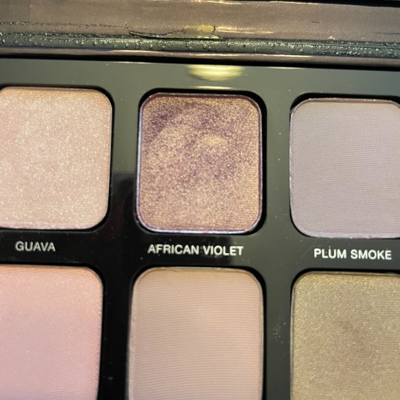 Laura Mercier EYE ART Artist's Palette, Limited Edition, 12 Colors, DISCONTINUED - Picture 2 of 8